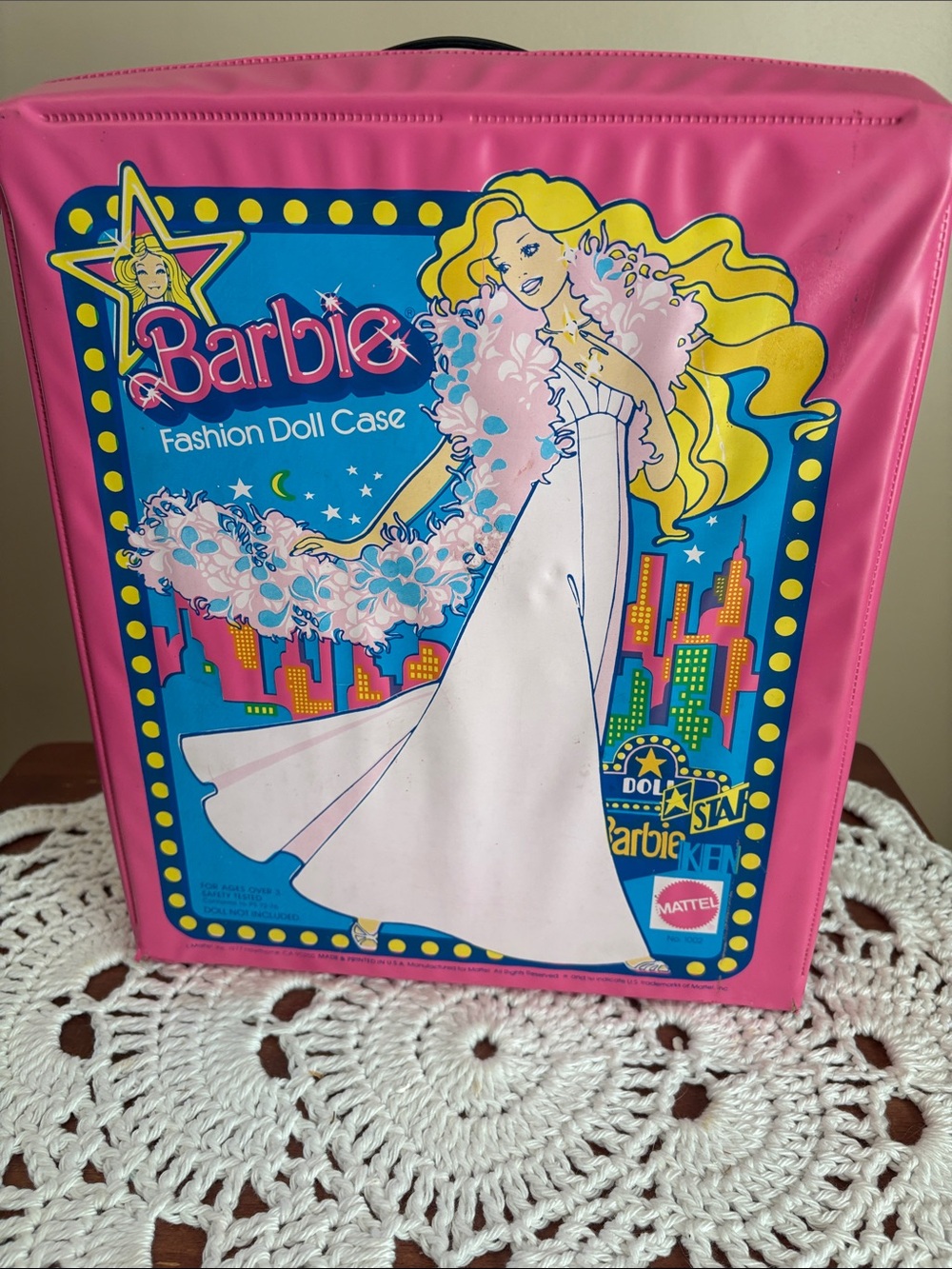 Vintage 1977 Barbie Fashion Doll Case